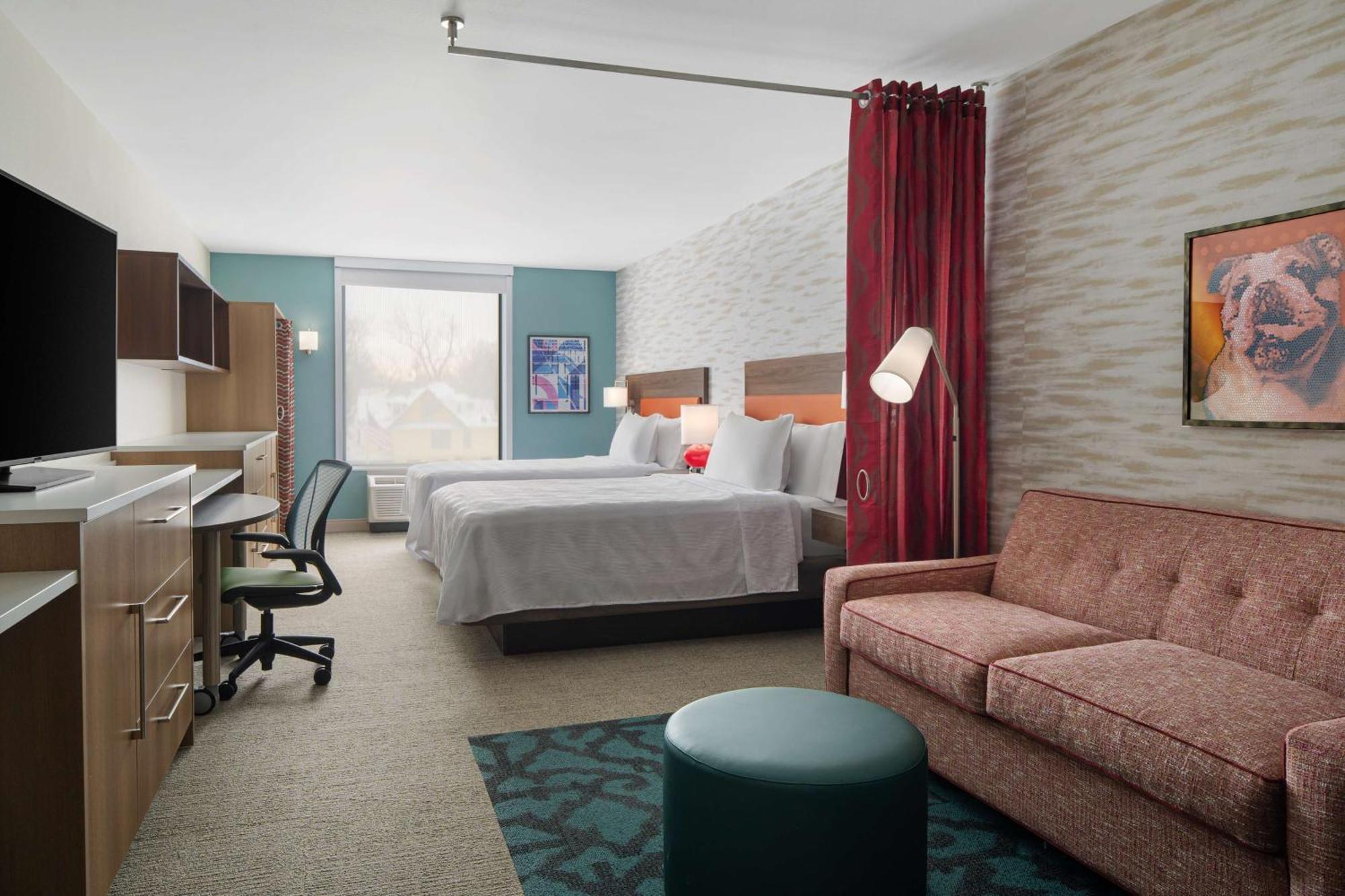 Home2 Suites By Hilton Des Moines At Drake University Экстерьер фото